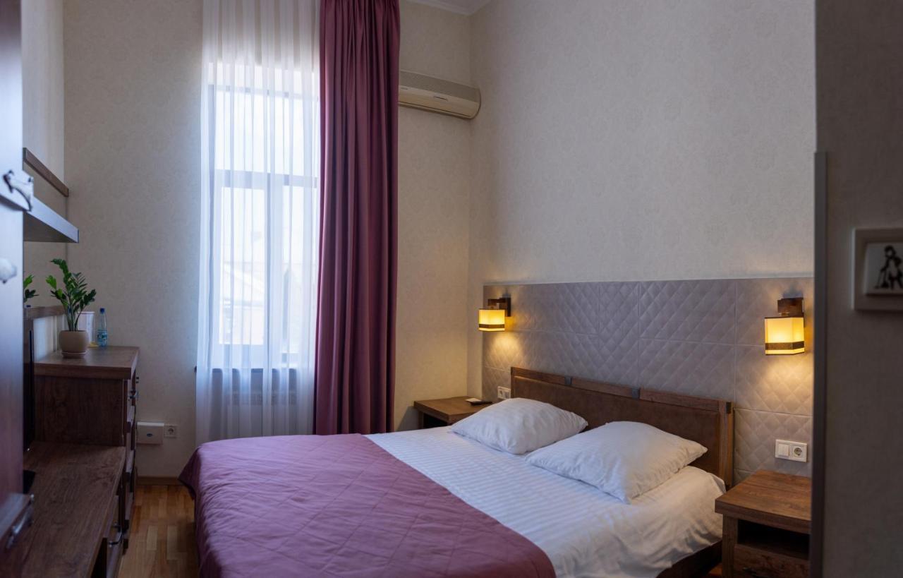 Hotel Star Mukacheve Exterior photo